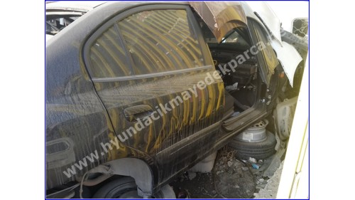 elantra çıkma kapı