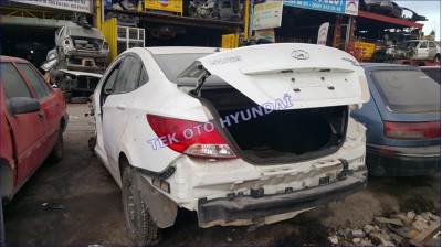 accent blue çıkma bagaj kapağı